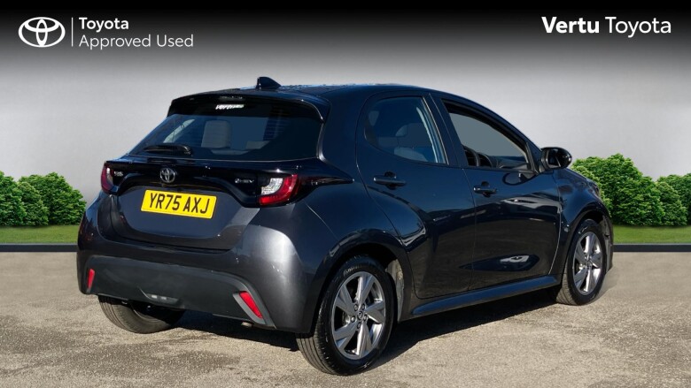 Toyota Yaris 1.5 Hybrid Icon 5dr CVT Hybrid Hatchback
